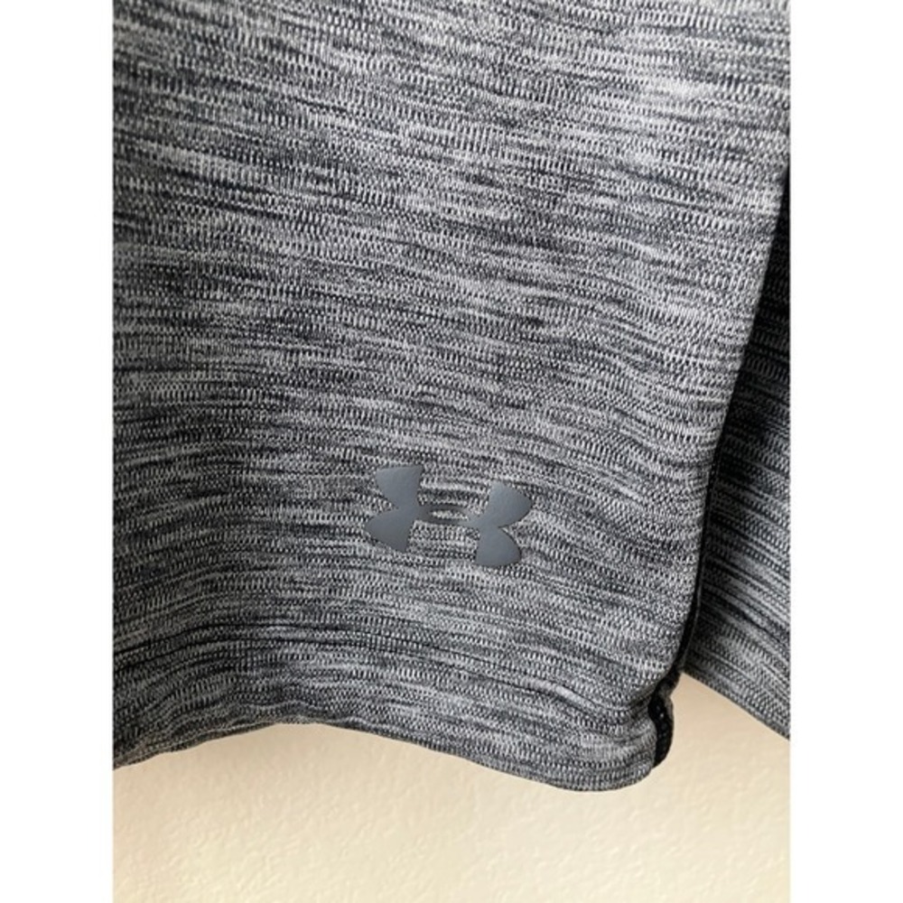 Under Armour HeatGear Hoodie Medium Gray Loose Fit Long Sleeve‎ Pullover - Picture 2 of 7